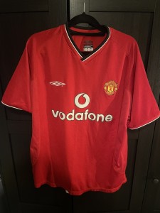 Original Authentic Umbro Manchester United 2000/2001 Home Shirt Mens Medium for sale on Ebay