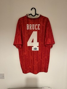Manchester United 1992-1994 Home Football Shirt, BRUCE 4, XL for sale on Ebay