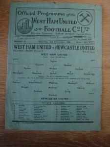 1946/47 WEST HAM UNITED v NEWCASTLE UNITED for sale on Ebay