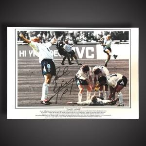 England - Paul Gascoigne Hand Signed England  Photograph £29.99 COA for sale on Ebay