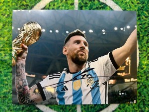 Lionel Messi Argentina Signed 8x6” Photo wCOA for sale on Ebay