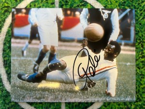 Pele Escape to Victory Signed 8x6” Photo wCOA for sale on Ebay