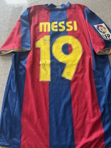 Lionel Messi Signed Barcelona Home Shirt Beckett Authentication Services COA for sale on Ebay