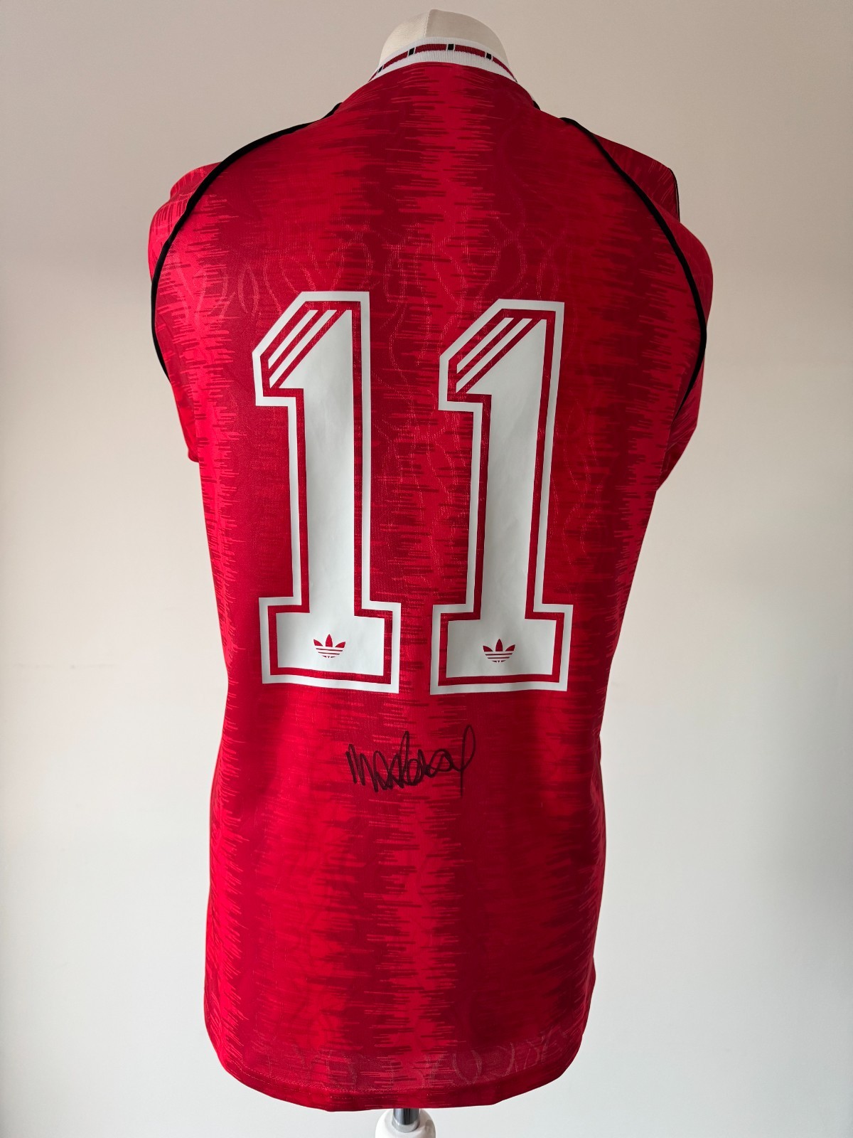 Signed MARK ROBINS - Manchester United - PROOF/COA - Norwich City Coventry for sale on Ebay