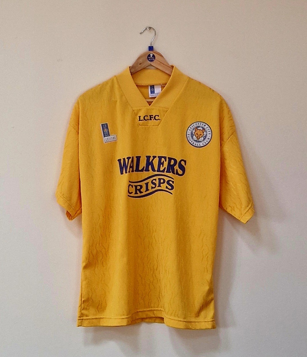 ORIGINAL VINTAGE LEICESTER CITY THIRD FOOTBALL SHIRT 1993/94 - ADULT LARGE  for sale on Ebay