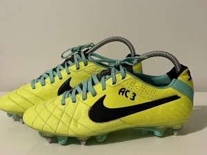 Nike Tiempo Ashley Cole Chelsea Worn Boots for sale on Ebay