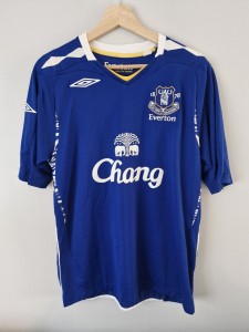 2007-08 Everton Home Shirt Cahill #17  Size M for sale on Ebay