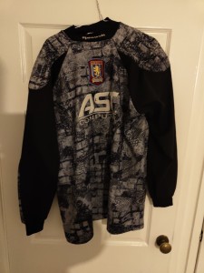 Aston villa large / X Large 42/42 goalkeeper shirt 95/96  for sale on Ebay