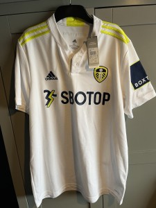 Original Leeds United Home Shirt 2021/22 Men’s XL BNWT Excellent Condition  for sale on Ebay