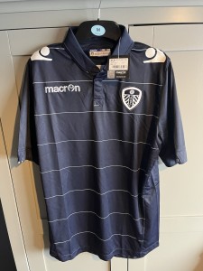 Leeds United Away Shirt Men's Medium 2014/15 Shirt Navy Blue BNWT Authentic for sale on Ebay