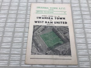 Swansea Town v West Ham United 1956/57 Division 2 - 22nd December 1956 for sale on Ebay