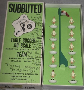 Subbuteo Leeds Utd Ref 21 HW  for sale on Ebay