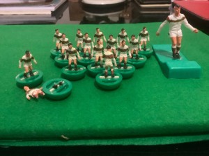 Subbuteo HW Rugby Team Ref 15 Plymouth Albion and Kicker for sale on Ebay