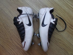 NIKE TOTALNINETY SHOOT FOOTBALL BOOTS SIZE UK5 for sale on Ebay