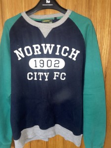 Jumper Norwich City L for sale on Ebay