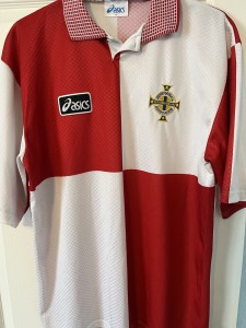 Northern Ireland Away Shirt 1996-98 Asics Size XL. PLEASE READ DESCRIPTION for sale on Ebay