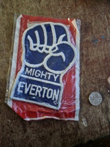 EVERTON  F C -  VINTAGE  70's UNOPENED COFFER  FOOTBALL  PATCH  BADGE for sale on Ebay