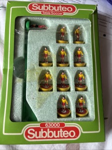Subbuteo Lightweight Team Ref. 450 Watford for sale on Ebay