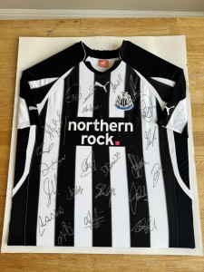 Squad Signed Newcastle United 2010/11 Home Shirt - Puma XL – Northern Rock for sale on Ebay