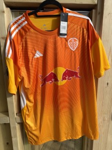 leeds utd shirt size xxl for sale on Ebay