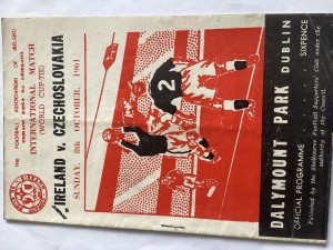 Vintage World Cup-Tie programme Ireland v Czechoslovakia 8 October 1961 for sale on Ebay