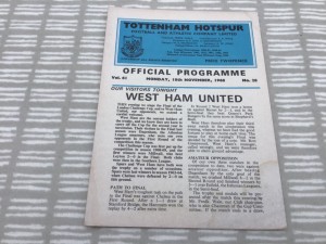 Tottenham Hotspur v West Ham London Challenge Cup Final 18 Nov 1968 Vol 61 No.28 for sale on Ebay