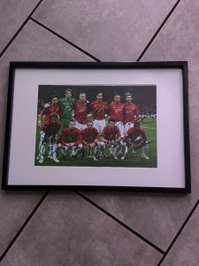 signed autographs manchester united team COA Giggs Roony Ronaldo autograph signe for sale on Ebay
