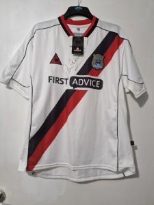 Manchester City Original Vintage 2002 03 Away Robbie Fowler Signed Shirt L BNWT for sale on Ebay
