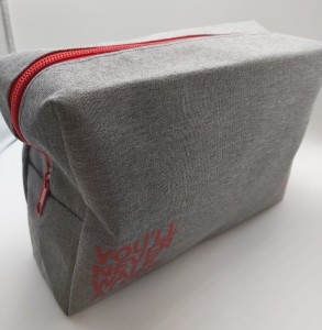Liverpool FC You’ll Never Walk Alone Wash Bag 10 Year Guarantee with Badge (H11) for sale on Ebay