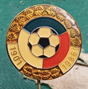 RARE Czechoslovakia Football Association FA Enamel Pin Badge Calcio Distintivo 2 for sale on Ebay