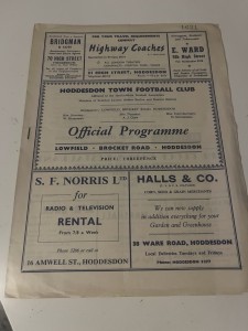Hoddesdon Town v Marlow Spartan League Senior Section Programme Season 1960-1961 for sale on Ebay