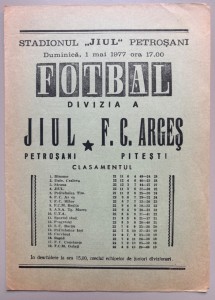 1976/77 Jiul Petrosani v FC Arges Pitesti Romania Divizia A for sale on Ebay