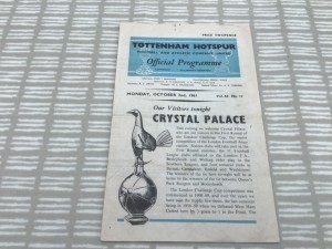 Tottenham Hotspur v Crystal Palace London Challenge Cup 2 Oct 1961 Vol. 54 No.11 for sale on Ebay