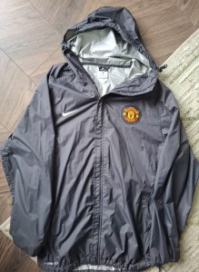 Manchester United Nike Storm-Fit grey Coat Training Jacket 2013 L for away shirt for sale on Ebay