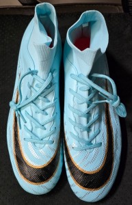 NWB Men's Blue Football boots UK 9 EU 44 CG C77 for sale on Ebay