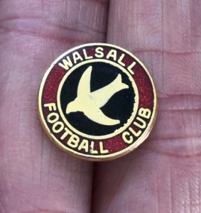 RARE OLD WALSALL F.C.  SMALL ROUND CREST  ENAMEL PIN BADGE for sale on Ebay
