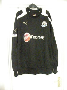 Newcastle United Shirt BNWT - XXL Long Sleeve for sale on Ebay