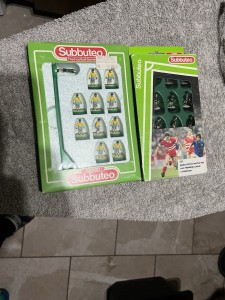 subbuteo lightweight teams, 771 Man Utd Sharp Away And 410 Brazil National Team for sale on Ebay