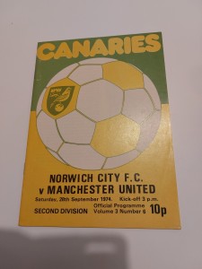 NORWICH CITY v MANCHESTER UNITED SECOND DIVISION FOOTBALL PROGRAMME SEPT 1974 for sale on Ebay