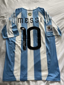Lionel Messi Hand Signed Argentina Shirt Beckett Stickered Authentication for sale on Ebay