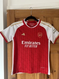 Boys Arsenal Home Football Kit Top + Shorts Saka 7 for sale on Ebay