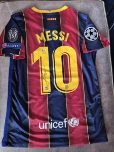 Messi BECKETT Witnessed Signed Barcelona Shirt With COA for sale on Ebay
