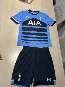 Tottenham Hotspur youth Away Football Kit Youth Large Age 12-16 Spurs for sale on Ebay
