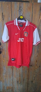 Jvc Mens Arsenal Football Shirt Size XL Only Worn 2/3 Times for sale on Ebay