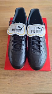 Puma King Top FG Molded Boots Size 10.5 for sale on Ebay