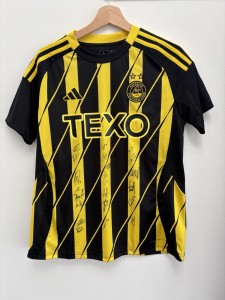 Signed Aberdeen FC 2024/2025 Away Shirt for sale on Ebay
