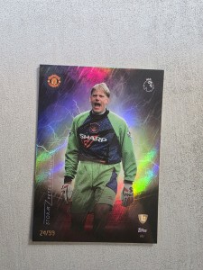 Peter Schmeichel 24/99, Topps Total Football, Manchester United Legend, /99 for sale on Ebay