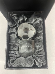 2012/13 MANCHESTER UNITED V ASTON VILLA EXECUTIVE BOX OFFICIAL PAPERWEIGHT for sale on Ebay