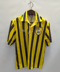 Vintage UMBRO Yellow/Black Sheffield Wednesday 1992/93 Away Shirt Size L - H63 for sale on Ebay