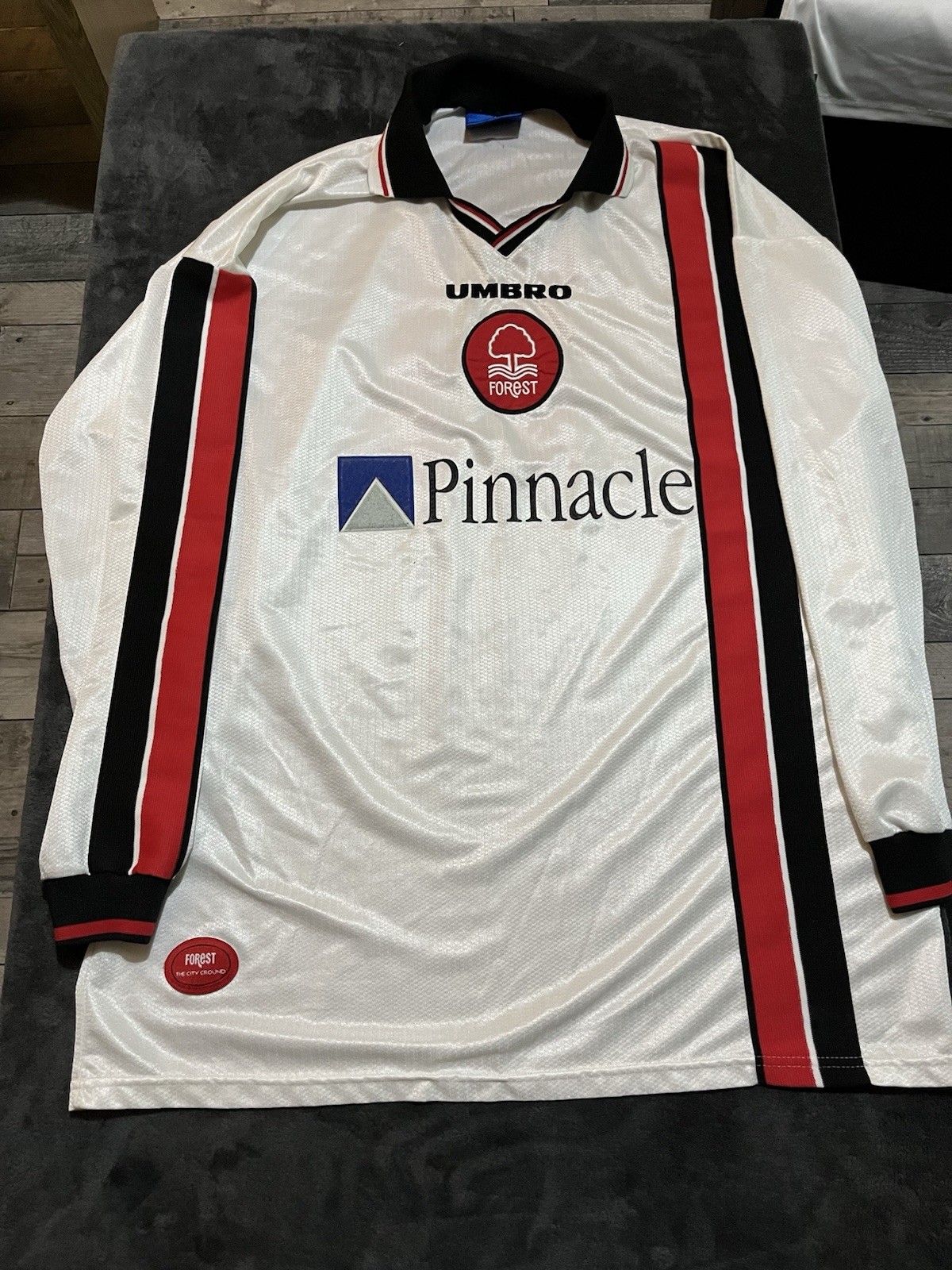 Rare Genuine Nottingham Forest Long Sleeve 1997-99 Away Football Shirt Umbro XL for sale on Ebay